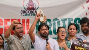ඉන්දියාවේ ‘කැරපොත්තෝ තරුණ ව්යාපාරය’ දිල්ලිිය වැටලීමට සූදානම්: මෝදිගේ පාලනයට රතු එළි