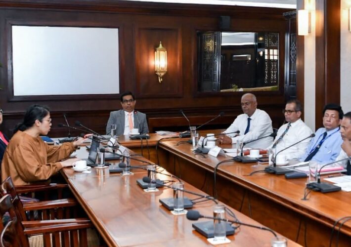 ශ්රී ලංකා රේගුවේ කඩදාසි රහිත රේගු ප්රකාශන ක්රමවේදය පිළිබඳ IMF නියෝජිතයින් දැනුවත් කෙරේ