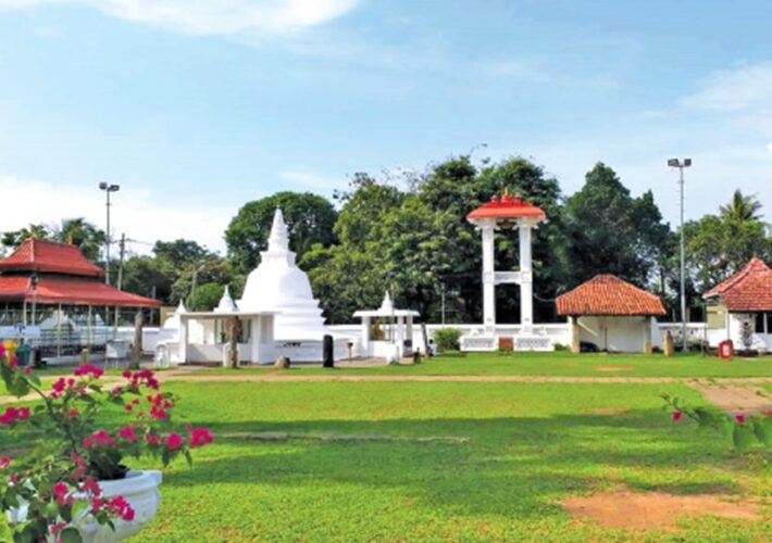 ශ්රී ජයවර්ධනපුර කෝට්ටේ රජමහා විහාරස්ථානයේ ශ්රී දළදා පෙරහර අද – රථවාහන ධාවනයට සීමා
