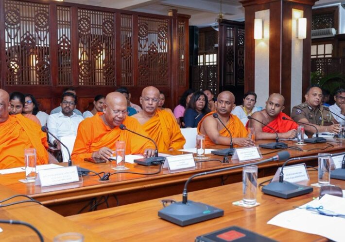 ලෝක බෞද්ධ සංඝ සම්මේලනයේ 60 වැනි සංවත්සර සමරු උළෙලේ සංවිධාන කටයුතුවල ප්රගතිය පිළිබඳව සාකච්ඡාවක්
