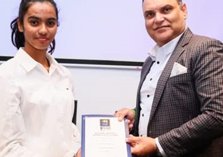 නව ක්රිකට් විනිසුරුවන් 51 දෙනකුට සහතික පත් ප්රදානය කෙරේ